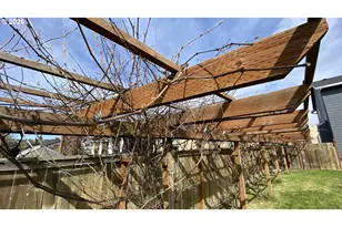 435 SE Belgian St, Sublimity, OR 97385 - Photo 8