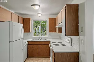 615 NW 11th St, Corvallis, OR 97330 - Photo 10