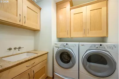 170 SW Eckman St, McMinnville, OR 97128 - Photo 20