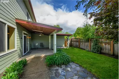 170 SW Eckman St, McMinnville, OR 97128 - Photo 40