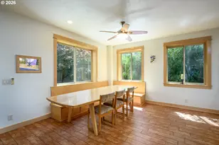 170 SW Eckman St, McMinnville, OR 97128 - Photo 18