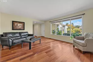 10160 SW Century Oak Dr, Tigard, OR 97224 - Photo 6