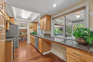 10160 SW Century Oak Dr, Tigard, OR 97224 - Photo 16