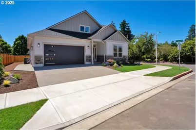 2123 NE Spitz Rd, Canby, OR 97013 - Photo 2