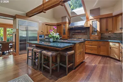 1506 S Buddington St, Portland, OR 97219 - Photo 14