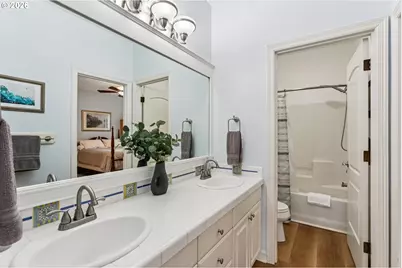 1488 SW 17th Ct, Gresham, OR 97080 - Photo 36