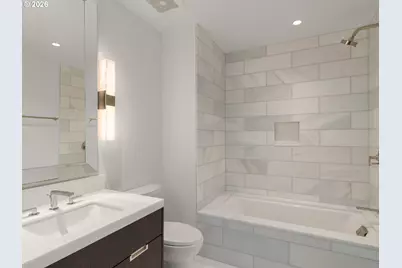 550 SW 10th Ave #2201, Portland, OR 97205 - Photo 16