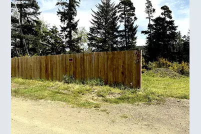 Ne Highland Ave, Yachats, OR 97498 - Photo 2