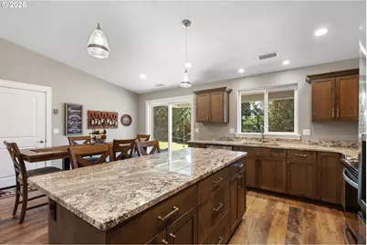 374 Bentgrass Ct, Sutherlin, OR 97479 - Photo 24