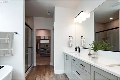 000 E Primavera St, Newberg, OR 97132 - Photo 6