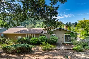 209 North River Dr, Roseburg, OR 97470 - Photo 34
