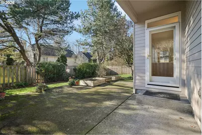 4716 Avery Ln, Lake Oswego, OR 97035 - Photo 38