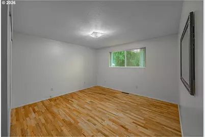 1070 E 15th St, Coquille, OR 97423 - Photo 20