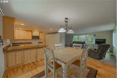 1070 E 15th St, Coquille, OR 97423 - Photo 8