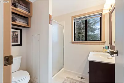 479 2nd St, Elkton, OR 97436 - Photo 20