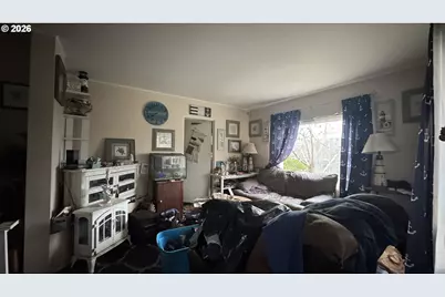 94230 2nd St, Gold Beach, OR 97444 - Photo 2