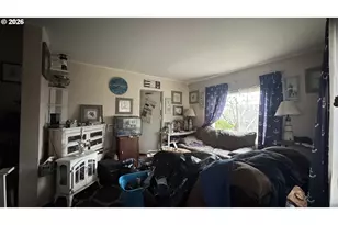 94230 2nd St, Gold Beach, OR 97444 - Photo 2