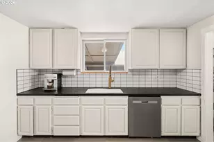 430 Maple St, Toledo, WA 98591 - Photo 8