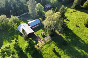 48799 McFarland Rd, Oakridge, OR 97463 - Photo 2