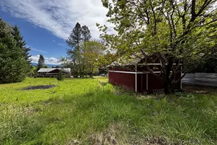 48799 McFarland Rd, Oakridge, OR 97463 - Photo 10