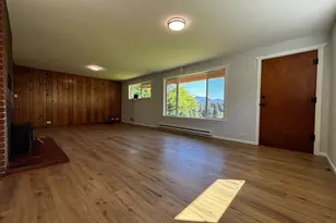 48799 McFarland Rd, Oakridge, OR 97463 - Photo 12