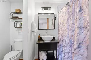 1101 E 33rd Pl, Vancouver, WA 98661 - Photo 16