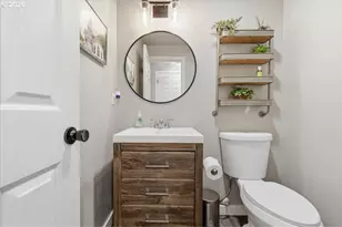 1817 N 9th Way, Ridgefield, WA 98642 - Photo 18