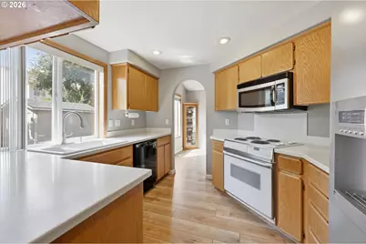 13219 SW 154th Ave, Portland, OR 97223 - Photo 12