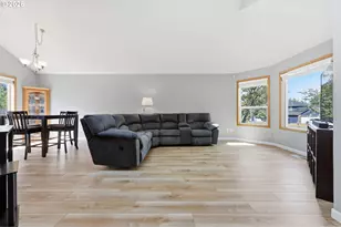 13219 SW 154th Ave, Portland, OR 97223 - Photo 6