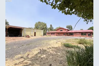 530 Riverside Dr, Burns, OR 97720 - Photo 10