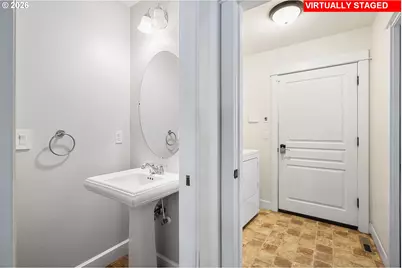 20398 Aberdeen Dr, Bend, OR 97702 - Photo 14