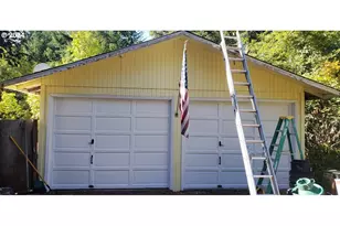 49220 Mountain View Rd, Oakridge, OR 97463 - Photo 6