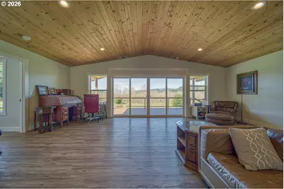 95639 Jerrys Flat Rd, Gold Beach, OR 97444 - Photo 12