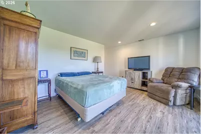 95639 Jerrys Flat Rd, Gold Beach, OR 97444 - Photo 18