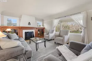 2106 SE Knapp St, Portland, OR 97202 - Photo 4