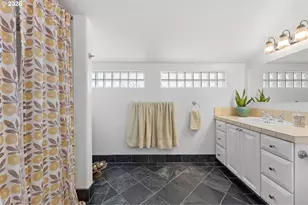 2106 SE Knapp St, Portland, OR 97202 - Photo 26