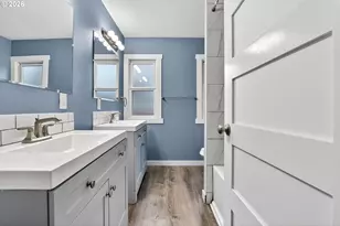 8944 N Clarendon Ave, Portland, OR 97203 - Photo 28