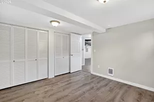 8944 N Clarendon Ave, Portland, OR 97203 - Photo 38