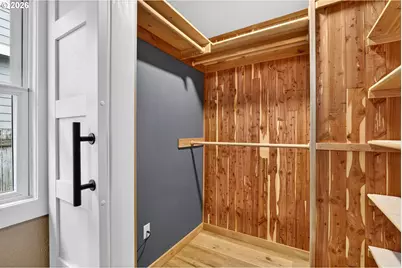 8944 N Clarendon Ave, Portland, OR 97203 - Photo 24