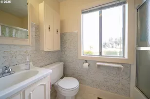 46280 Lyons Mill City Dr, Lyons, OR 97358 - Photo 16