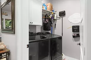 211 SE Woody Ct, Myrtle Creek, OR 97457 - Photo 16