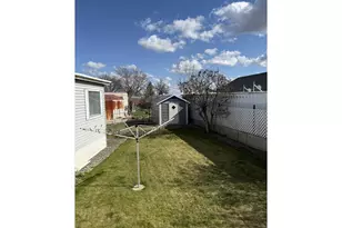 115 Alameda Ct, Umatilla, OR 97882 - Photo 4