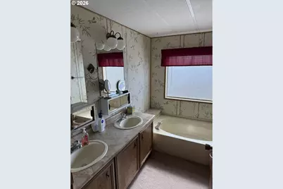 115 Alameda Ct, Umatilla, OR 97882 - Photo 6