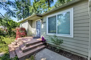 12312 NE Brazee St, Portland, OR 97230 - Photo 4