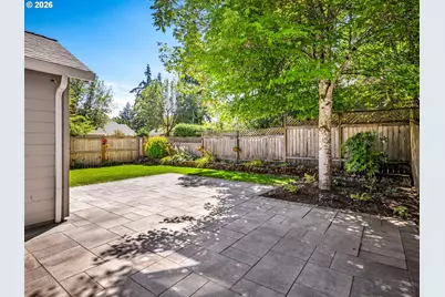 7610 SW Gearhart Dr, Beaverton, OR 97007 - Photo 36