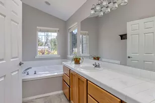 7610 SW Gearhart Dr, Beaverton, OR 97007 - Photo 28