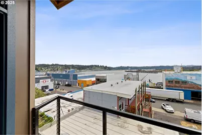 815 SW 13th St #3, Newport, OR 97365 - Photo 10