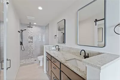 815 SW 13th St #3, Newport, OR 97365 - Photo 16