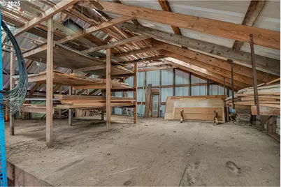 22715 SW Eagle Point Rd, Sheridan, OR 97378 - Photo 34