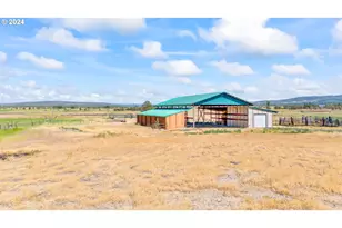 3068 SW Reif Rd, Powell Butte, OR 97753 - Photo 38